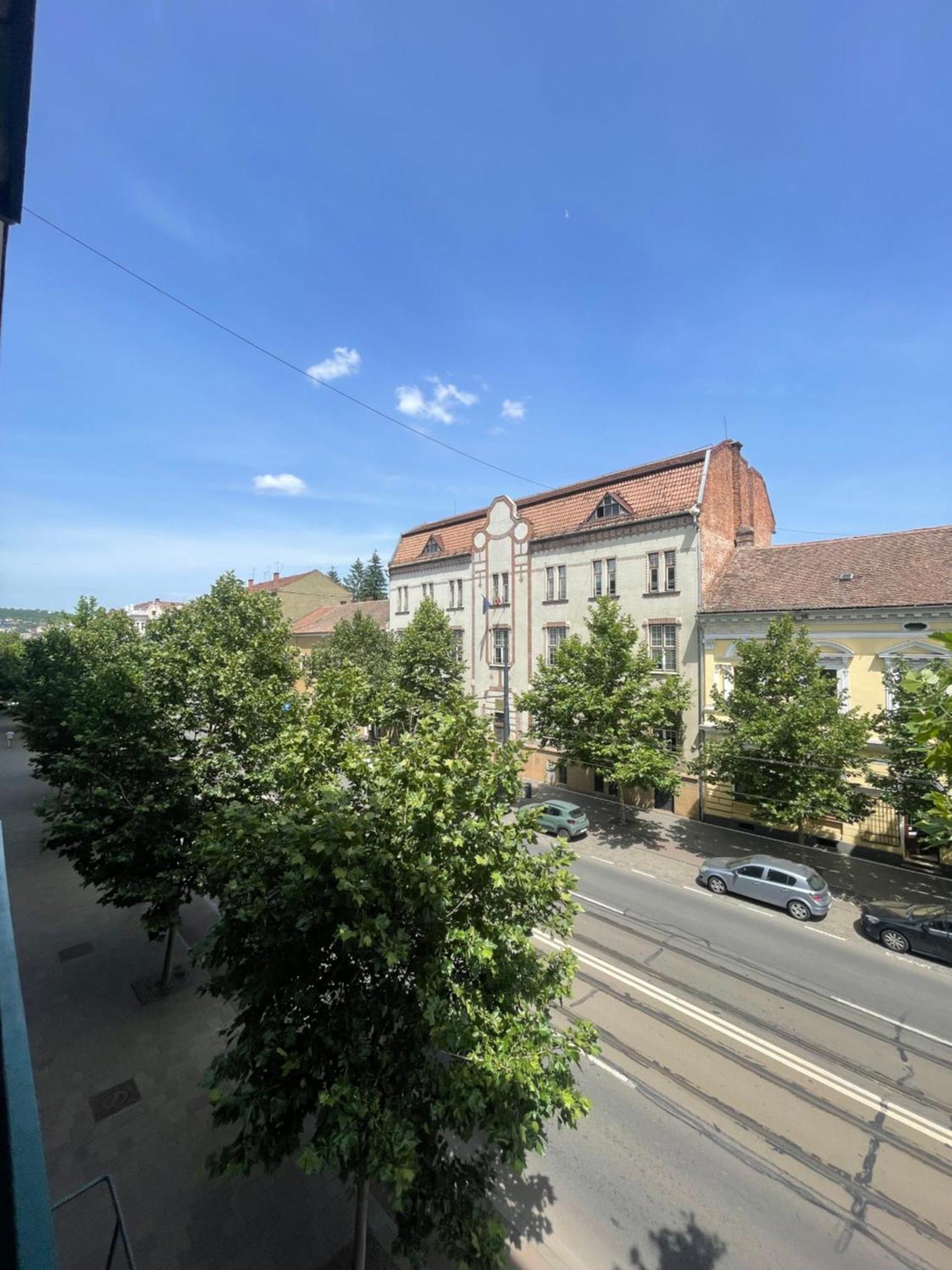 Lora'S Place Cluj Napoca Lägenhet Exteriör bild